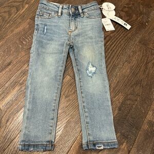 *NWT* Joe's Jeans Light Blue Skinny Jeans with Distressed Detail Size 2T